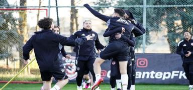 Gaziantep FK, Kayserispor ma�� haz�rl�klar�na devam etti