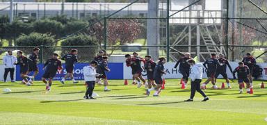 A Milli Futbol Tak�m�, �spanya ma��na haz�r!