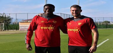 G�ztepe'nin istikrarl� iki y�ld�z� Lis ve Heliton