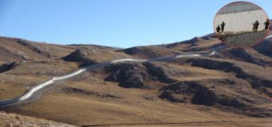 Zorlu co�rafyada T�rkiye'den dev g�venlik hatt�! Y�zde 95'i tamamland�