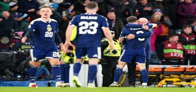 �sko�ya tarih yazd�! 28 y�l sonra D�nya Kupas�'ndalar