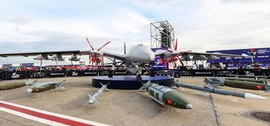 T�rkiye i�in b�y�k gurur: D�nya S�HA, �HA pazar�n�n y�zde 65'ini elimizde bulunduruyoruz