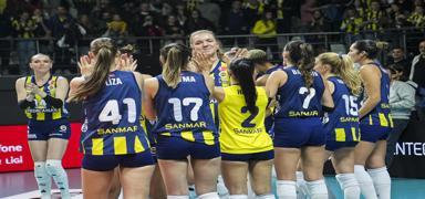 Fenerbah�e Medicana, Ayd�n deplasman�nda zorlanmad�