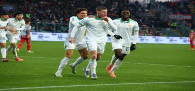 Roma deplasmanda 3 golle galip geldi