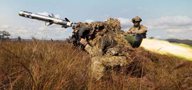 Javelin f�zelerinin havaliman�na inmesi an meselesi