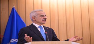 K�resel denizcili�in gelece�i i�in ortak sorumluluk vurgusu� Bakan Uralo�lu, IMO 34. Genel Kurulu'nda konu�tu