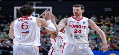 12 Dev Adam'�n konu�u Bosna Hersek