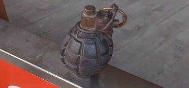 Polis alarma ge�ti! �stanbul'da otele el bombas� at�ld�