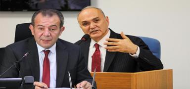 AK Partili ba�kandan Tanju �zcan'a g�nderme