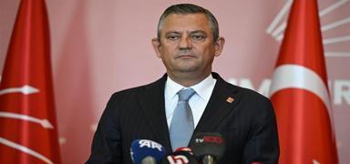 CHP'nin 39. Kurultay�! �zg�r �zel yeniden genel ba�kan se�ildi