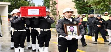 Kazada yaralanan polis memuru �ehit oldu