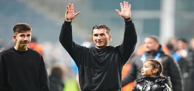 Nuri �ahin: 3 puan ald���m�z i�in �ok mutluyum