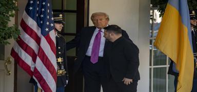 Ukrayna heyeti yola ��kt�: G�ndemde Trump'�n bar�� plan� var