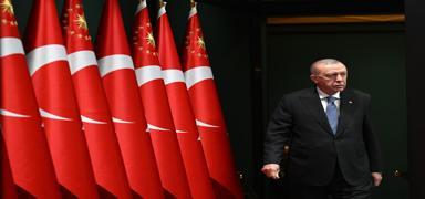 Atat�rk'ten Cumhurba�kan� Erdo�an'a uzanan s�re�te yeni e�ik! T�rkiye'den devrimci s��rama