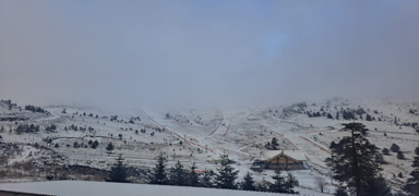 Bolu'nun y�ksek kesimlerine kar ya�d�