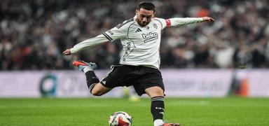 Orkun K�k��, 2 ma� sonra formas�na kavu�tu