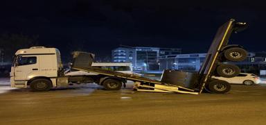 T�r�n dorsesi ikiye b�l�nd�