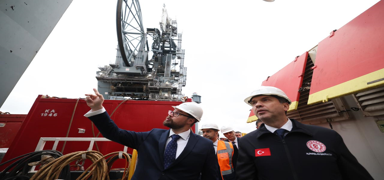 Karadeniz'de yeni ke�iflere h�z verildi! 6. sondaj gemisi de yolda