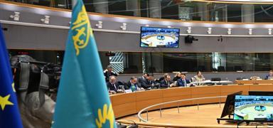 AB ile Kazakistan aras�nda vize kolayl��� m�zakeresi