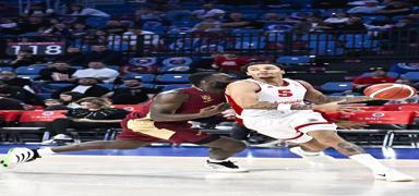 Bah�e�ehir Koleji yar�n sahas�nda  Neptunas'� a��rlayacak