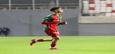 Kar��yaka'da Adem Ye�ilyurt f�rt�nas�