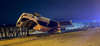 Afyonkarahisar'da feci kaza: �l� ve yaral�lar var