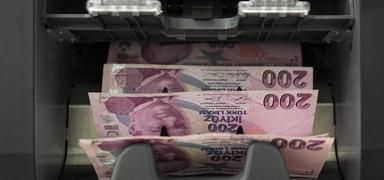 KKM'de d���� s�r�yor: 5,6 milyar liral�k gerileme