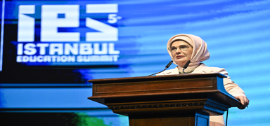 Emine Erdo�an'dan 'yapay zeka' ��k���