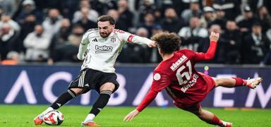 Orkun K�k��: Mutlu de�iliz