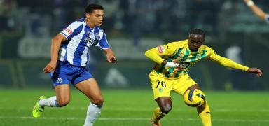 Porto zirvedeki yerini korudu