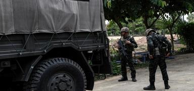 S�n�r hatt� alev ald�! �ki �lke sava�� e�i�inde