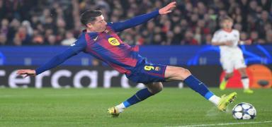 Barcelona, Frankfurt kar��s�nda geri d�nd�