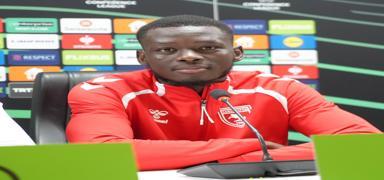 Marius Mouandilmadji: Umar�m AEK ma��n� kazan�r�z