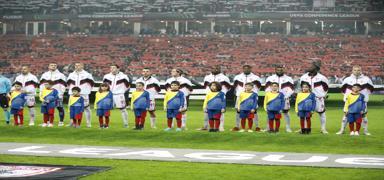 Thomas Reis, AEK kar��s�nda 2'si zorunlu 3 de�i�ikli�e gitti