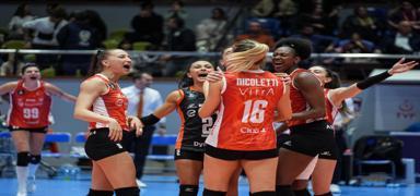 Eczac�ba�� Dynavit, G�ztepe deplasman�nda rahat kazand�