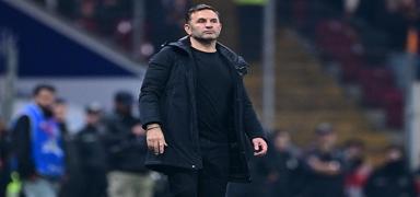 Okan Buruk'tan zemin ele�tirisi!