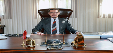 Yaz�c�o�lu'nun makam odas�ndan b�cek ��kt�