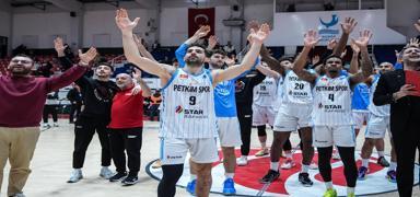 Alia�a Petkimspor, �spanyol rakibini rahat ge�ti