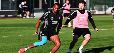 Be�ikta�, �aykur Rizespor mesaisinde