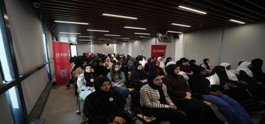 Lise ��rencileri Python sertifikas� ald�