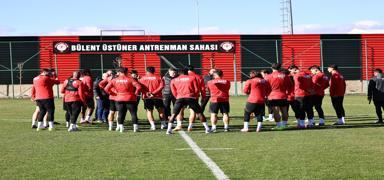 �orum FK'n�n konu�u Sakaryaspor