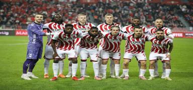 Samsunspor �zmir'de k�t� gidi�ata son vermek istiyor