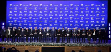 T�rkiye'nin k�resel g�c� Platin Global 100'de: �d�ller sahiplerini buldu