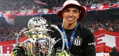 Muslera'dan 1 haftada 2 kupa