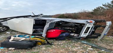 Bal�kesir'de ciple otomobil �arp��t�: Yaral�lar hastaneye kald�r�ld�