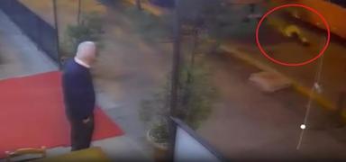 Tart��ma faciaya d�n�yordu! �ETT �of�r� bisikletliye �arpt�