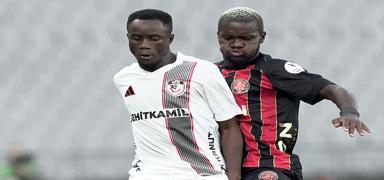 Gaziantep FK'ye Galatasaray ma�� �ncesi k�t� haber!