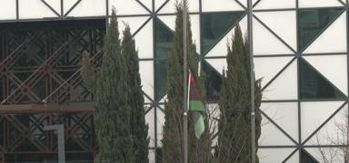 Libya'n�n Ankara B�y�kel�ili�inde yas: Bayraklar yar�ya indirildi