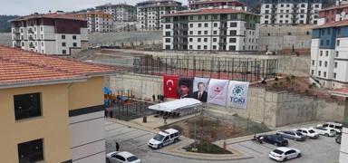 Osmaniye Bah�e'de 221 deprem konutu teslim edildi