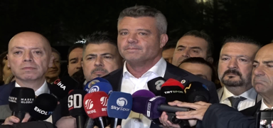 Sadettin Saran'�n test sonucu pozitif ��kt�